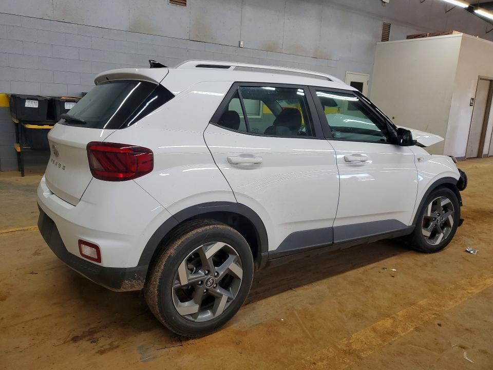 2021 Hyundai Venue sel