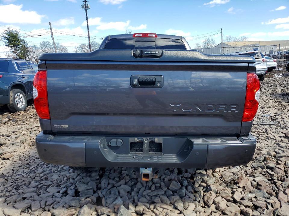 2017 Toyota Tundra SR5