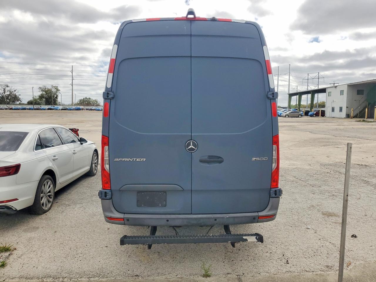 2019 Mercedes-Benz Sprinter 2500