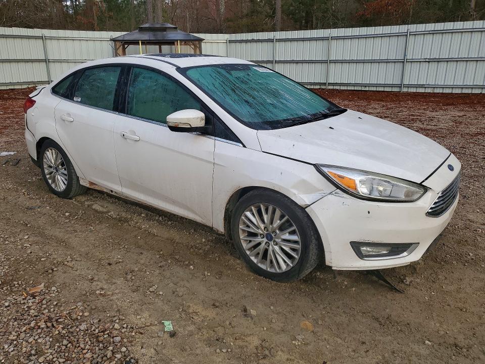 2018 Ford Focus Titanium