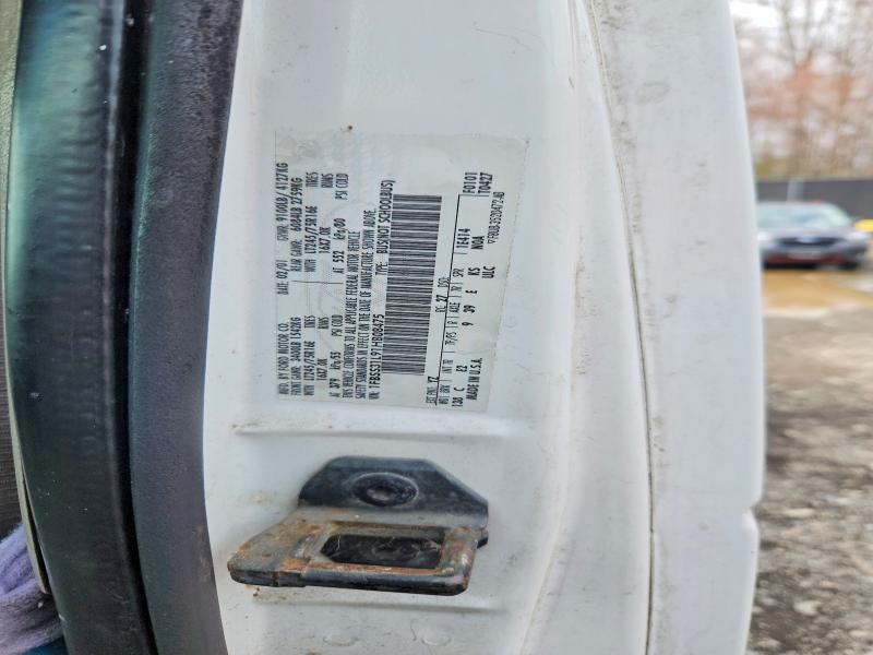 2001 Ford Econoline E350 Super Duty Wagon