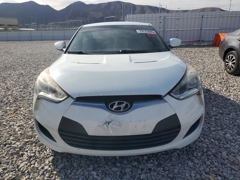 2014 Hyundai Veloster Base
