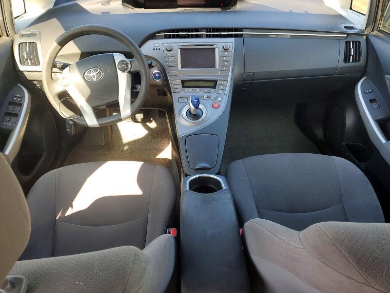 2014 Toyota Prius two