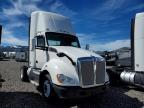 2016 Kenworth T680 Semi Truck