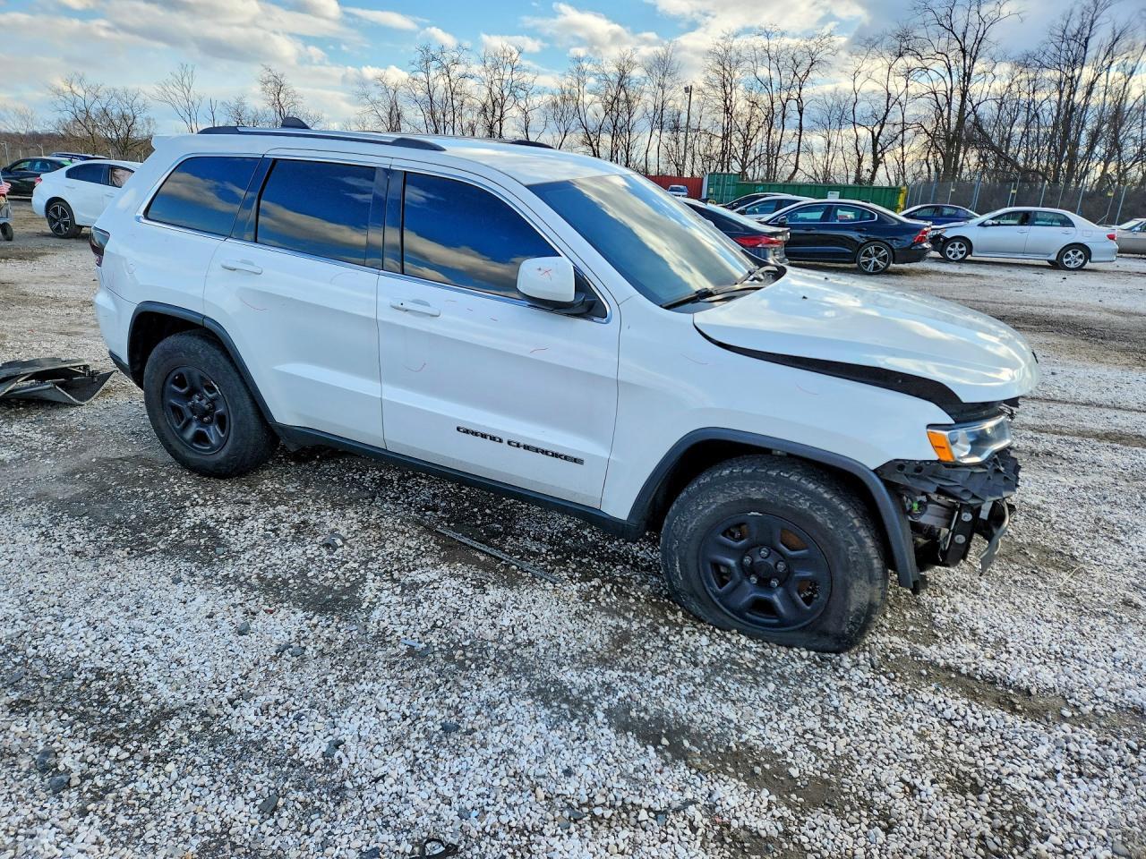 2017 Jeep Grand Cherokee Laredo