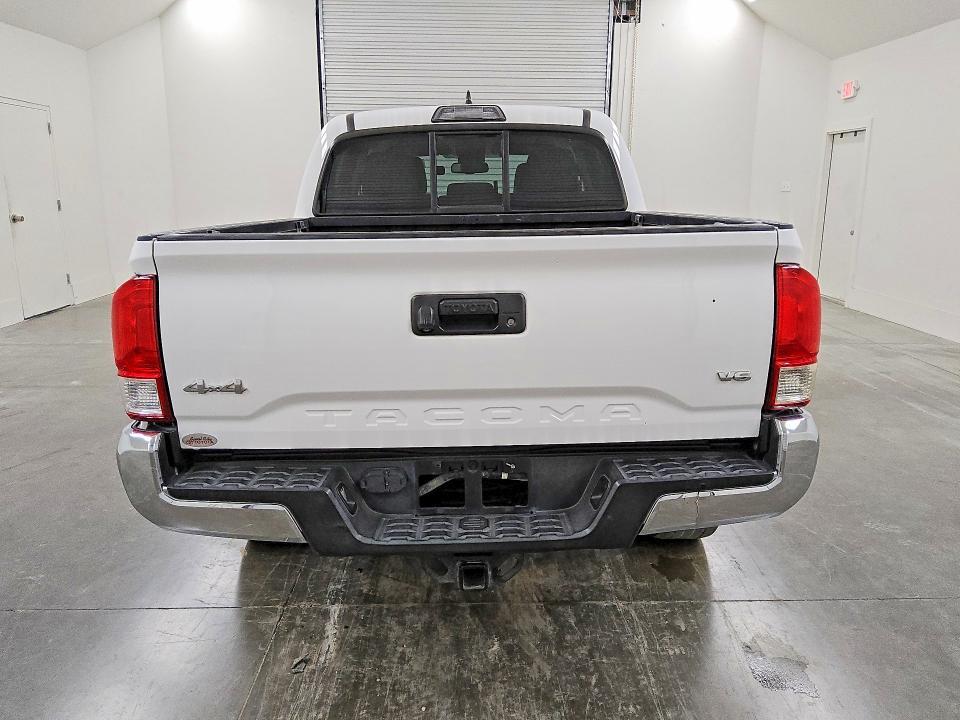 2017 Toyota Tacoma SR5 V6
