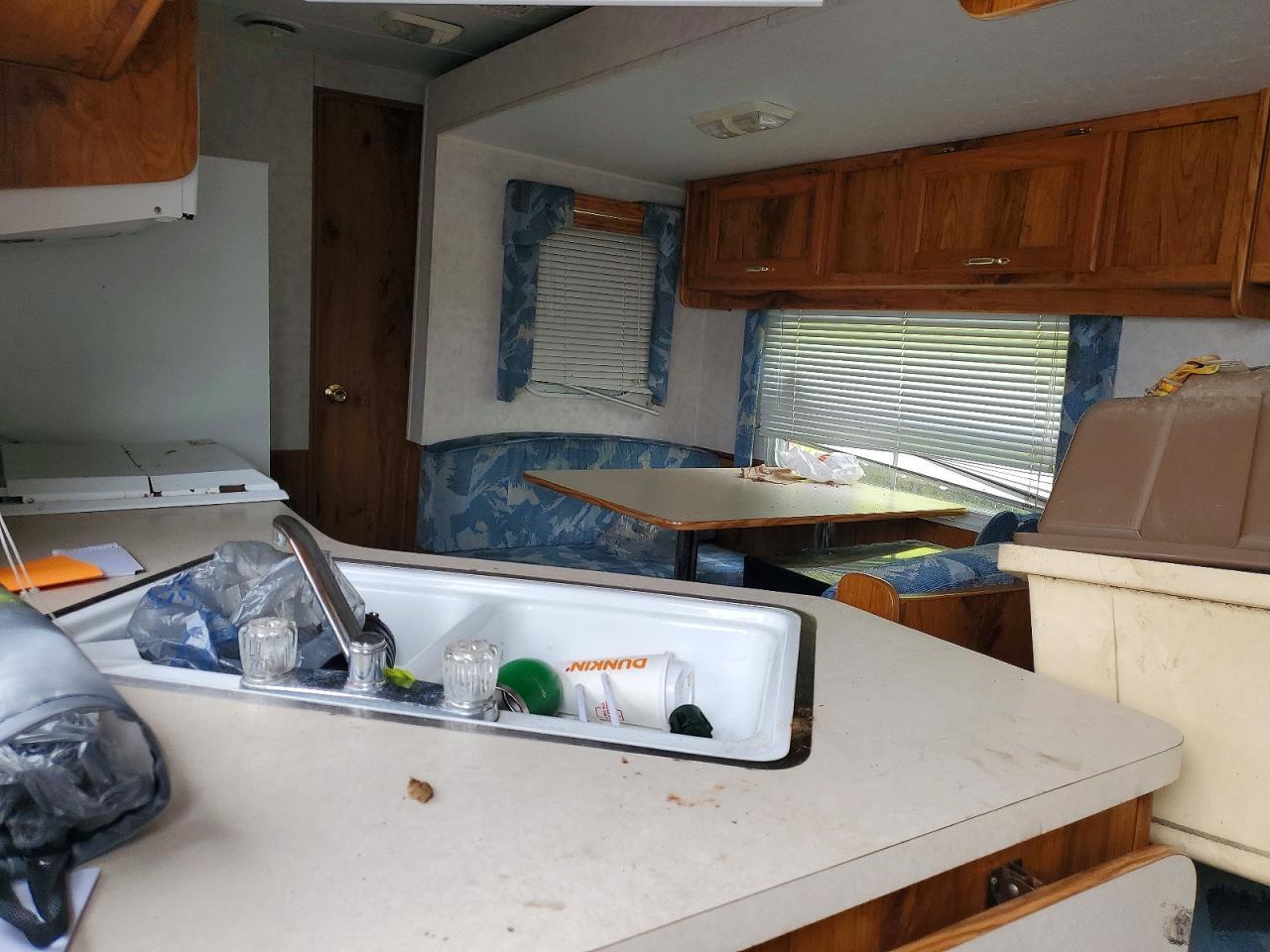 2001 Layton Travel Trailer