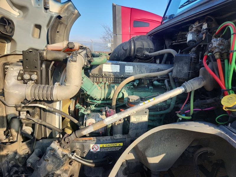 2023 Volv O VNL Semi Truck