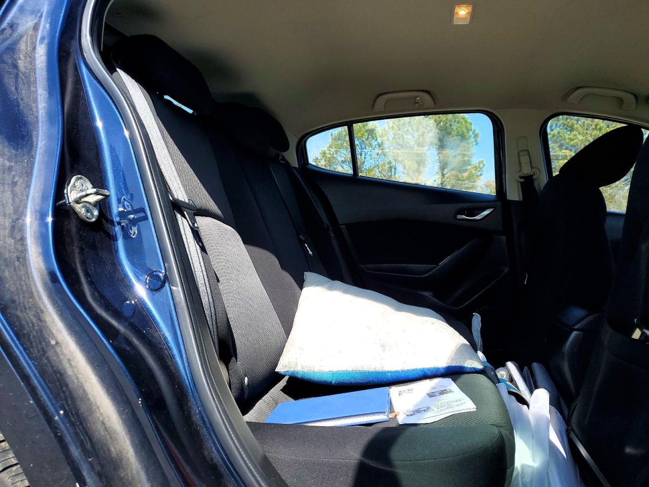 2017 Mazda 3 Sport