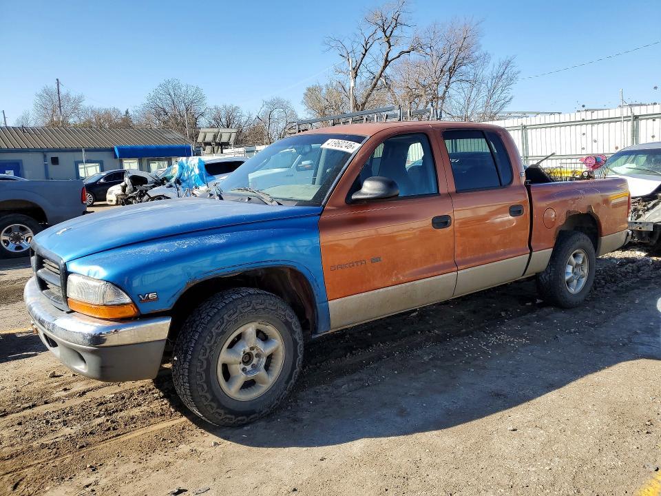 2000 Dodge Dakota Quattro
