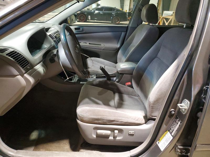 2004 Toyota Camry