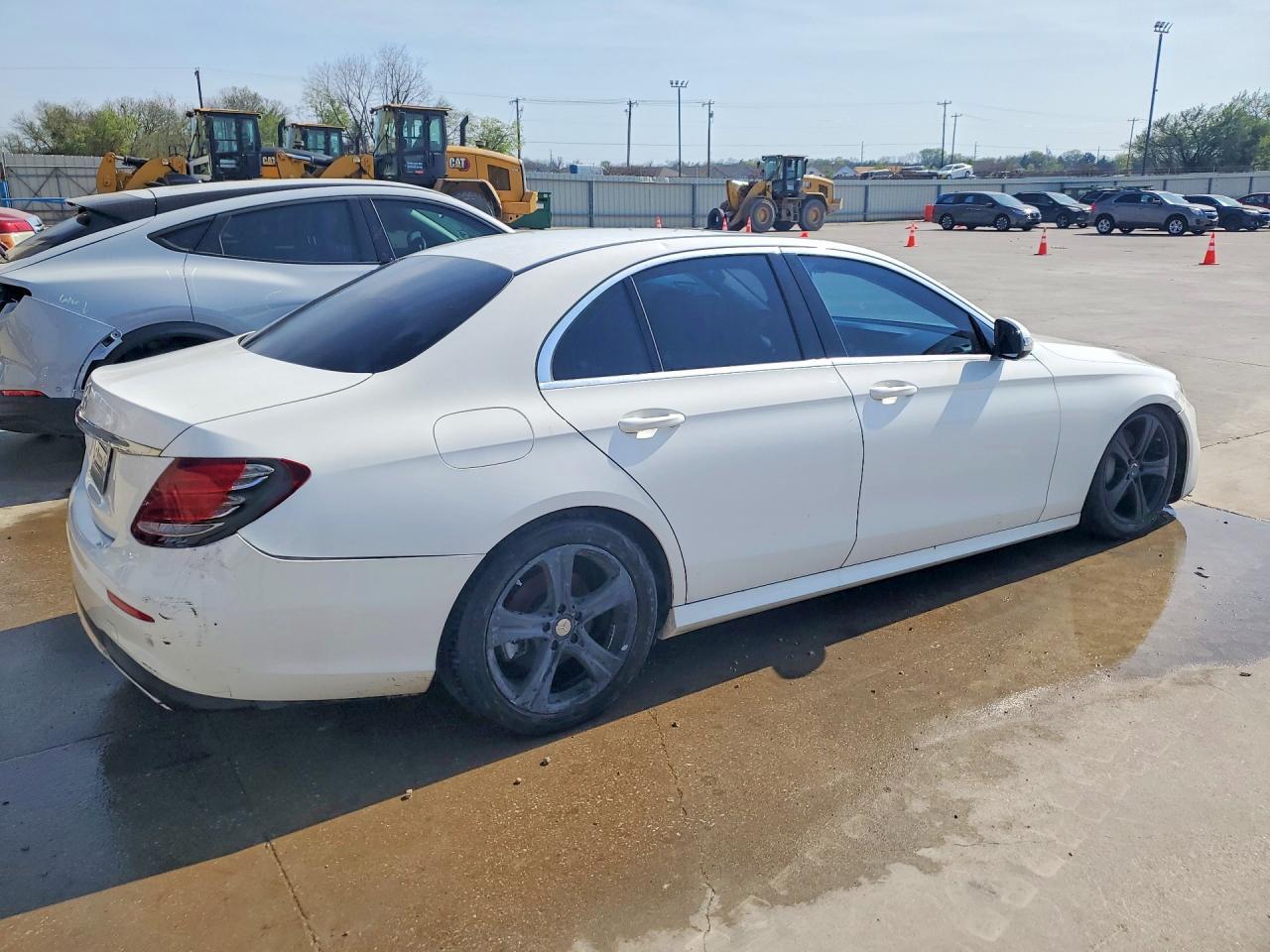 2017 Mercedes-Benz E 300
