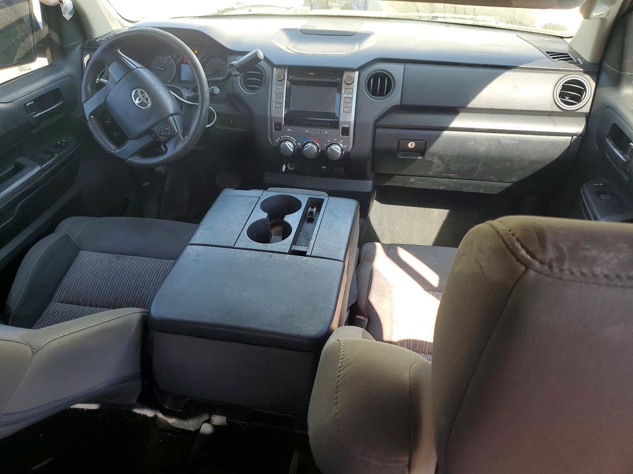 2016 Toyota Tundra SR