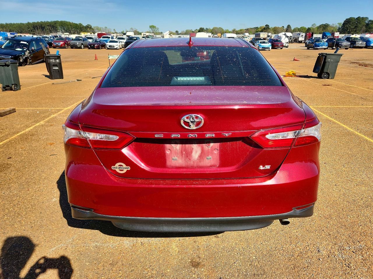 2019 Toyota Camry le