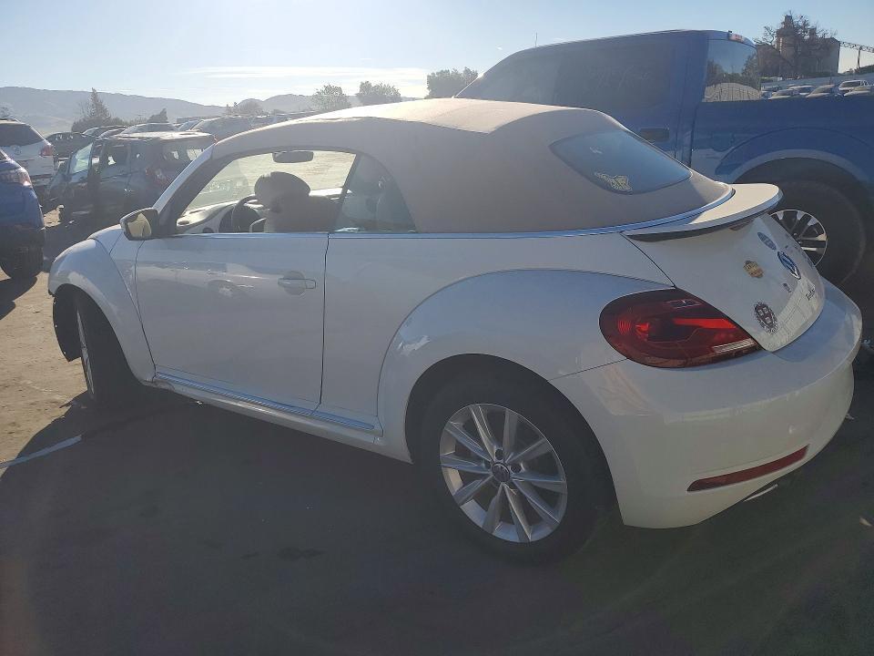 2018 Volkswagen Beetle s