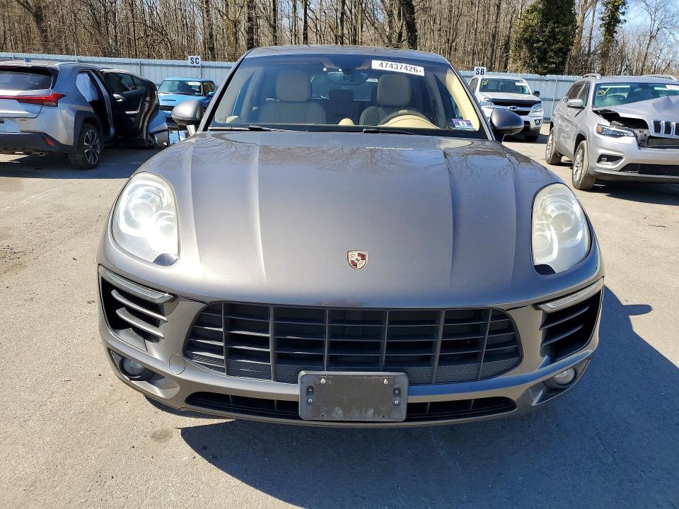 2015 Porsche Macan s