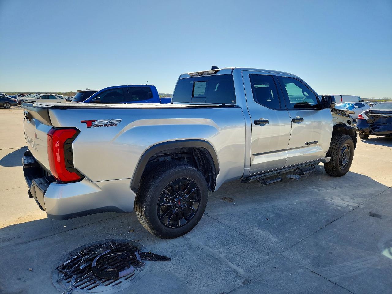 2022 Toyota Tundra SR5