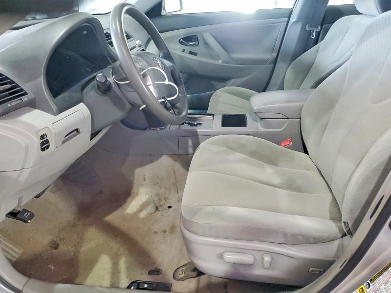 2009 Toyota Camry le