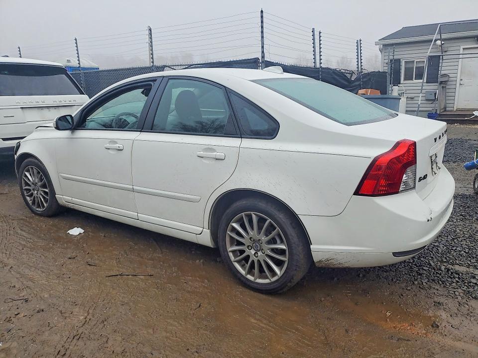 2009 Volvo S40 2.4i