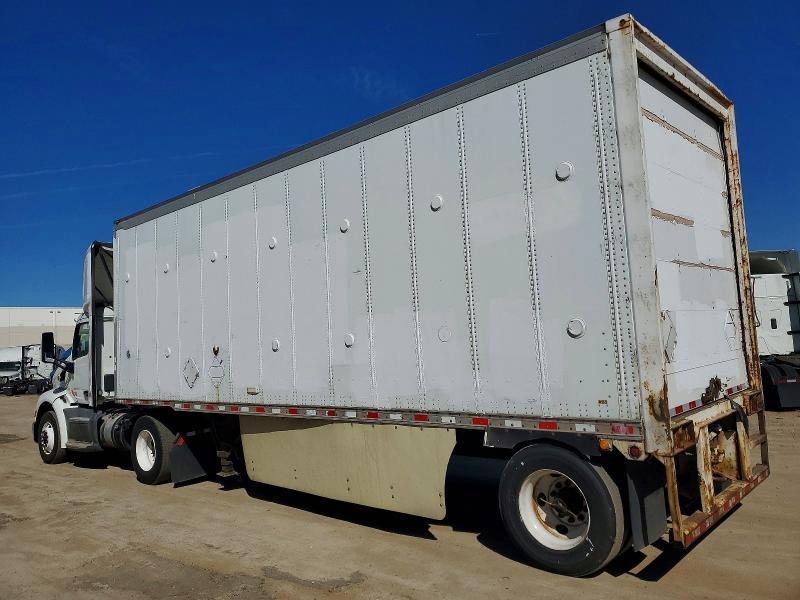 2017 Peterbilt 579