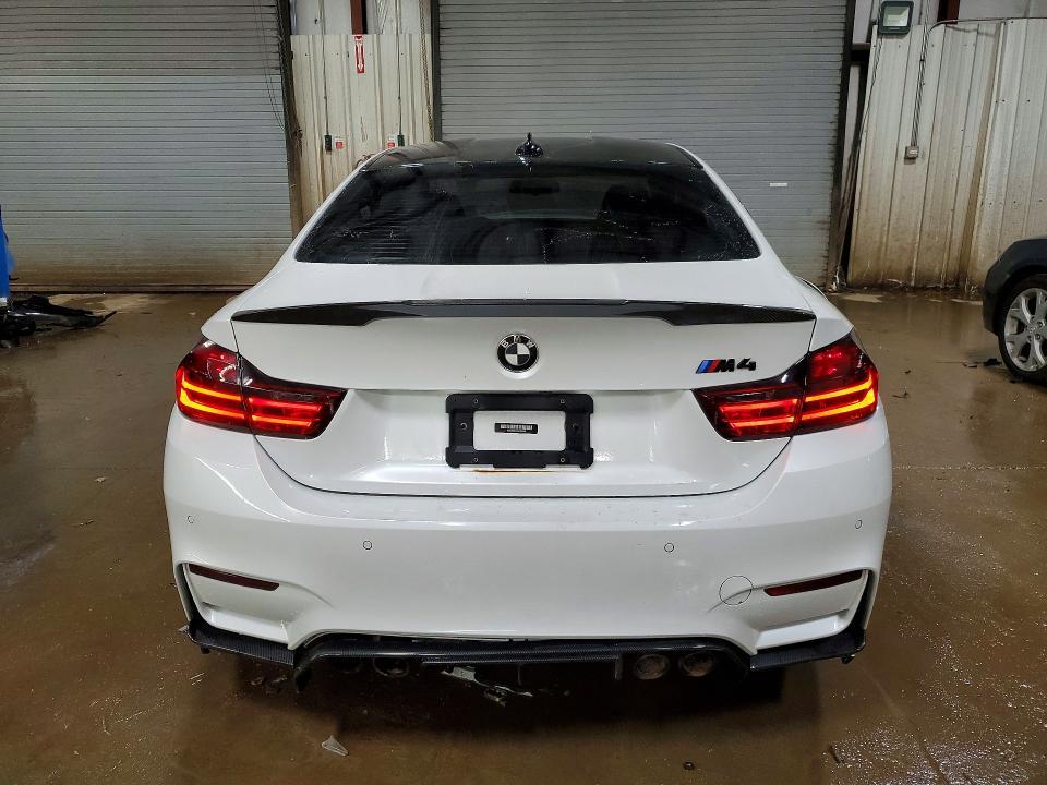 2016 BMW M4