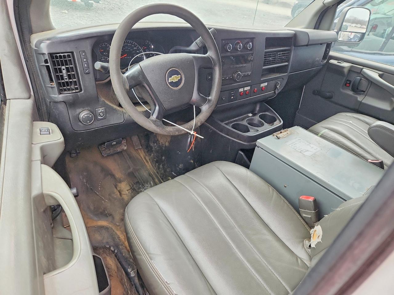 2013 Chevrolet Express 2500 Cargo Utility / Service Van