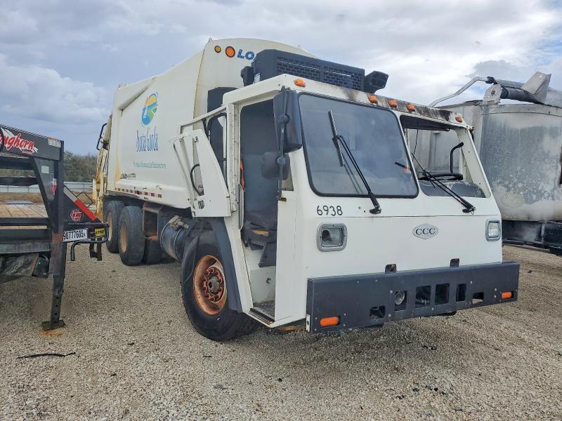 2014 Crane Carrier Low Entry Refuse Truck