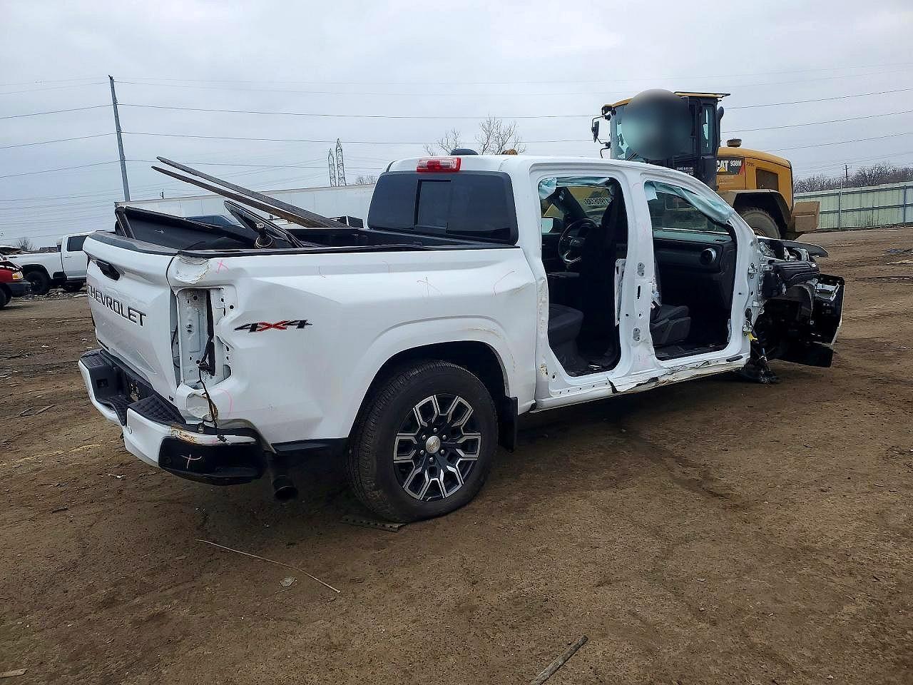 2024 Chevrolet Colorado LT