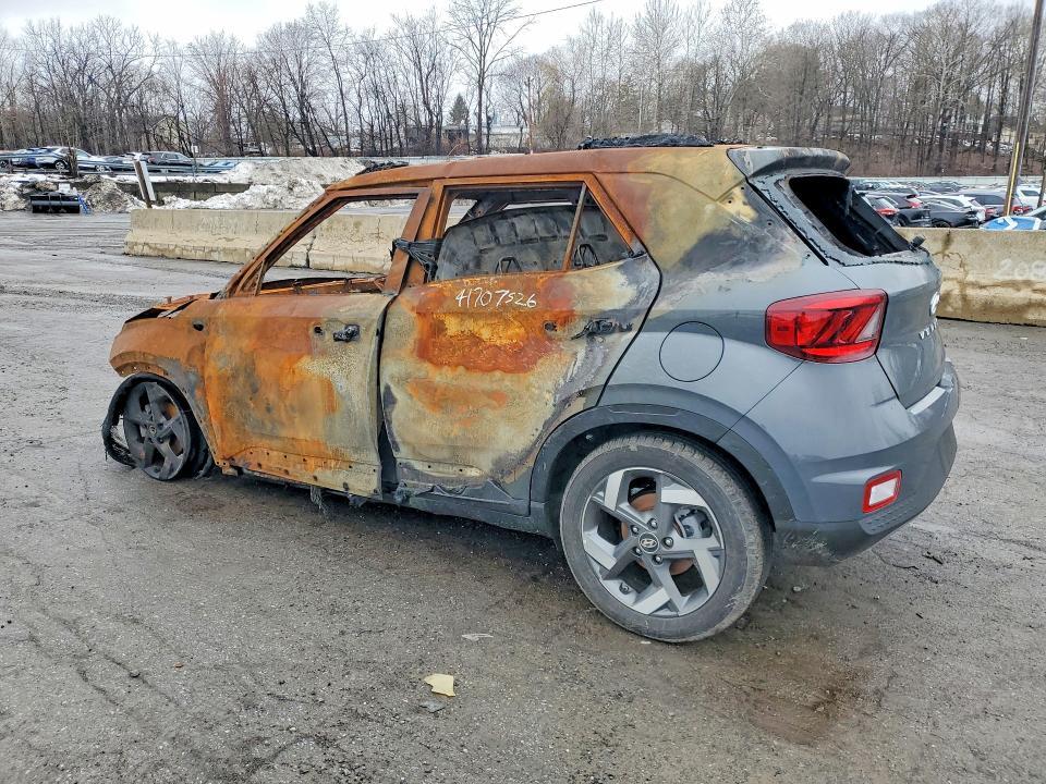 2025 Hyundai Venue sel