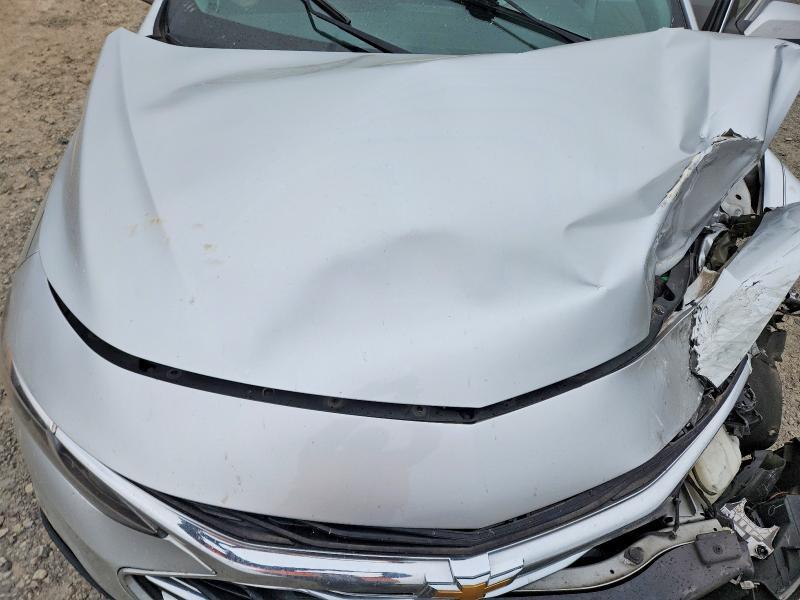 2019 Chev Malibu lt
