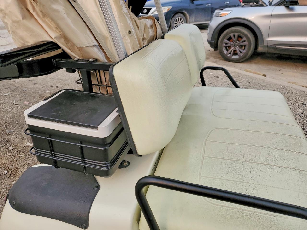 2005 Yama Golf Cart