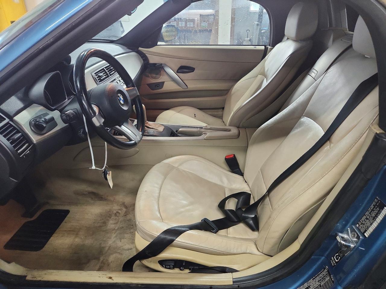 2003 BMW Z4 2.5