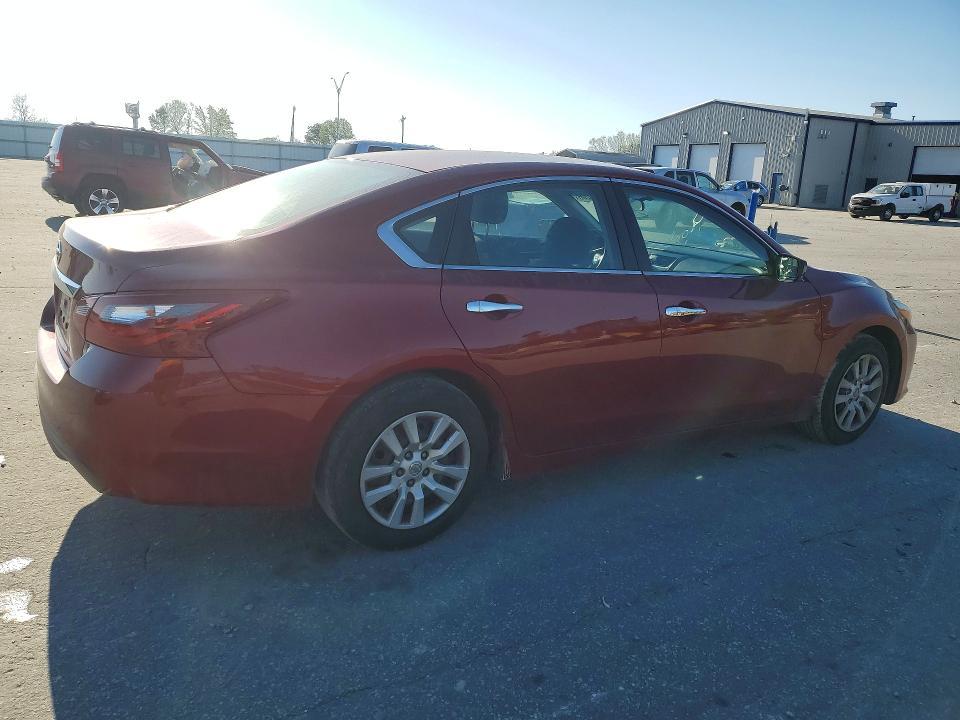 2018 Niss Altima 2.5 s