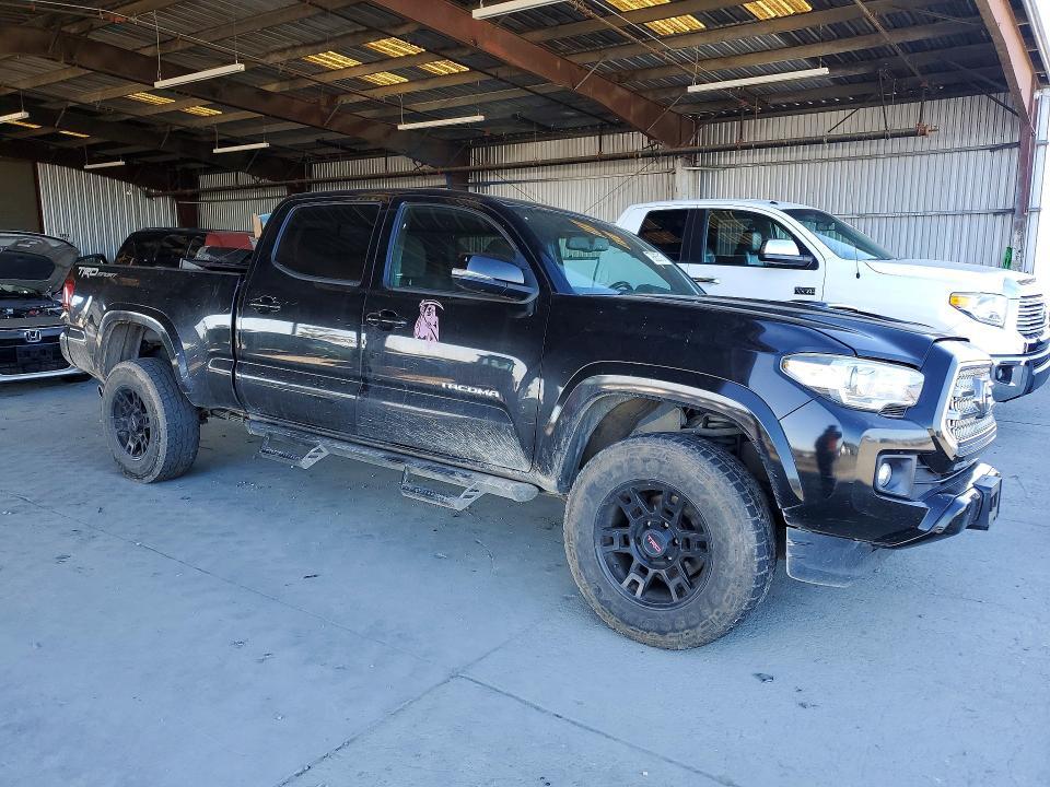 2017 Toyota Tacoma TRD Sport