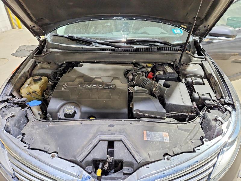 2016 Lincoln Townhouse MKZ