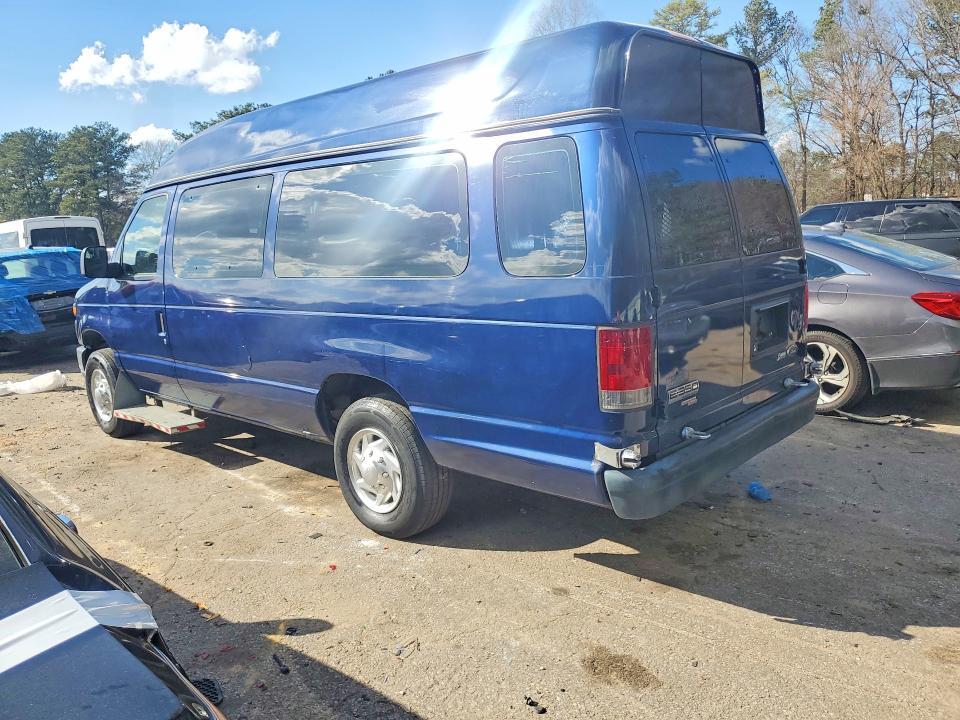 2012 Ford Econoline E350 Super Duty Van