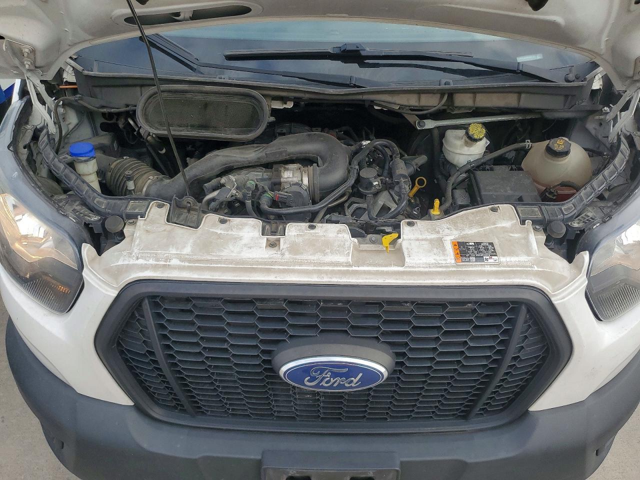 2022 Ford Transit Delivery Truck