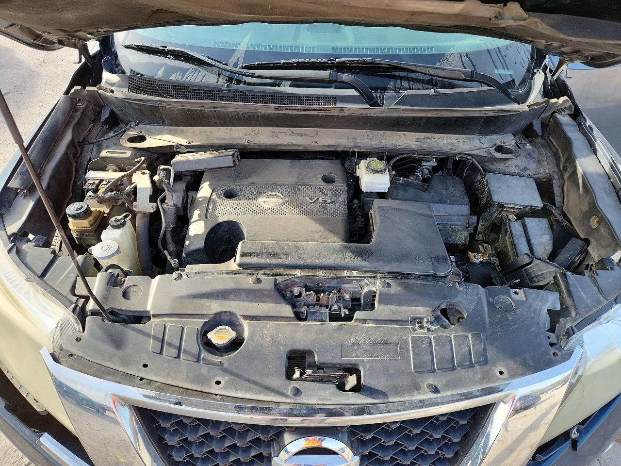 2015 Nissan Pathfinder sv