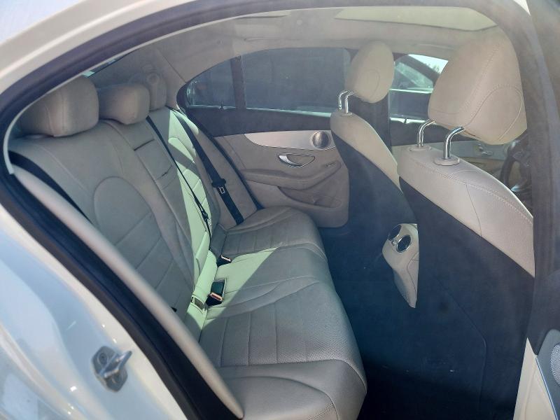 2016 Mercedes-Benz C300