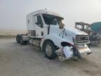 2005 Freigliner 2005 Freightliner Columbia 120 Semi Truck