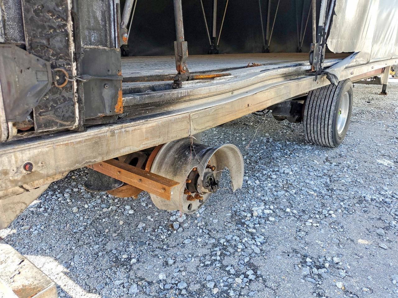 2021 Extreme Side Curtain Trailer
