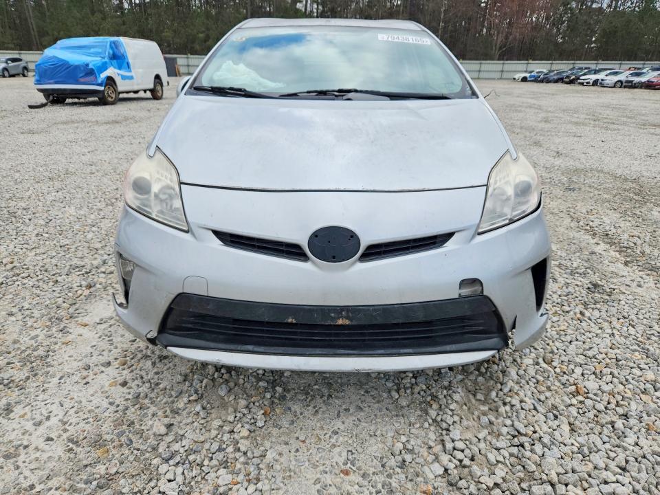 2013 Toyota Prius two