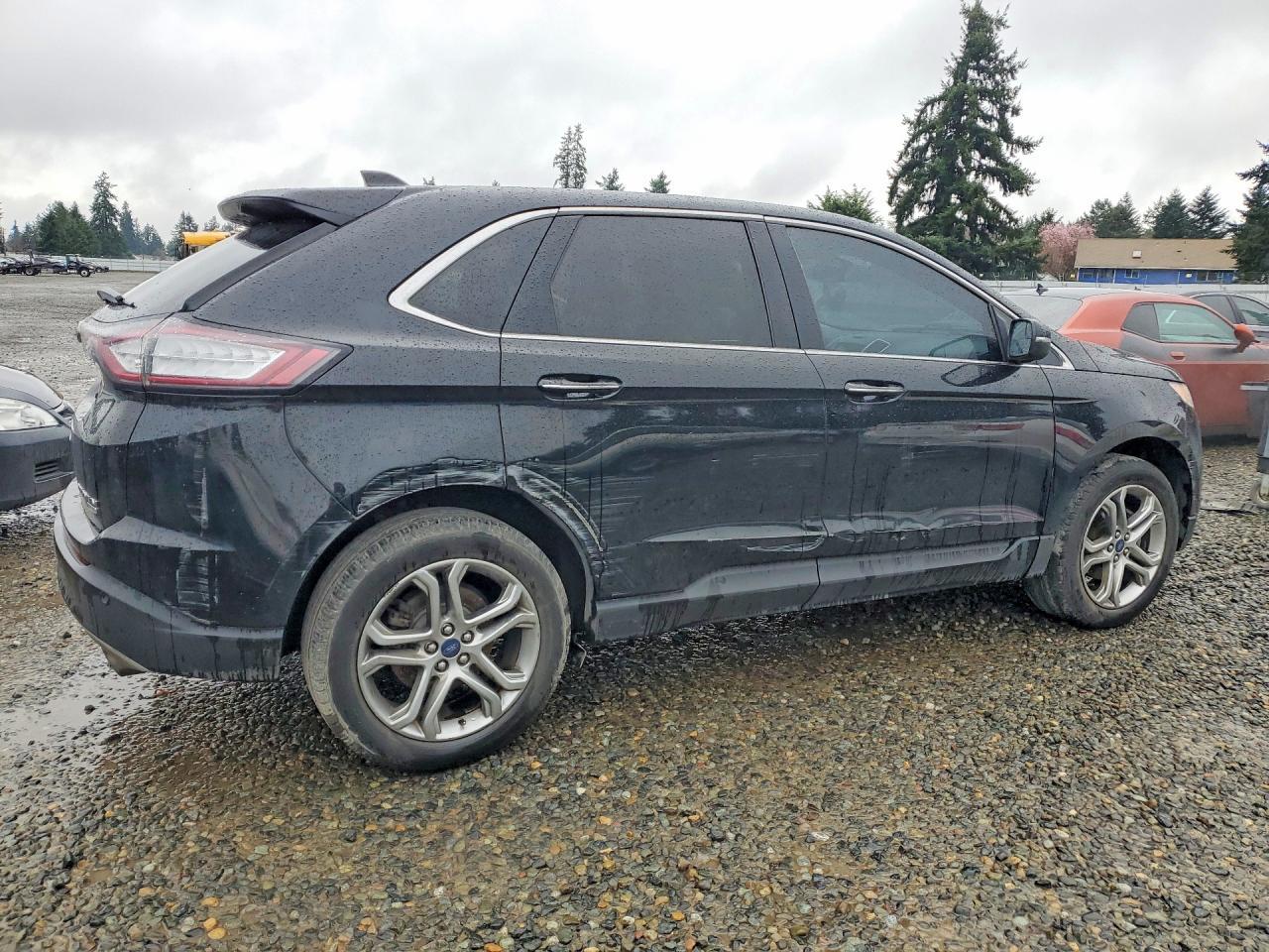 2016 Ford Edge Titanium