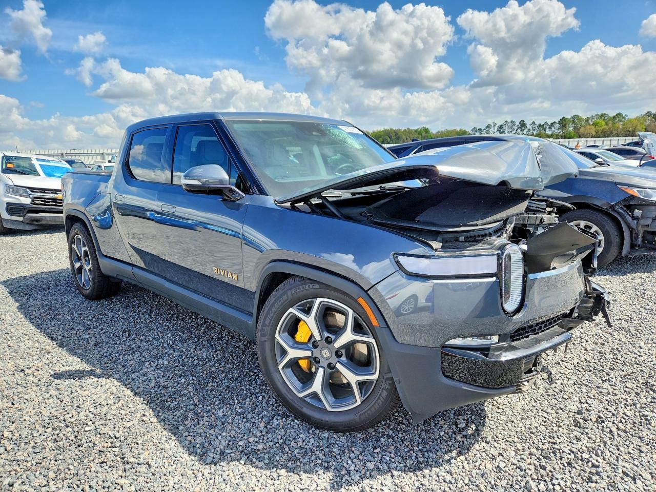 2022 Rivian R1T Adventure