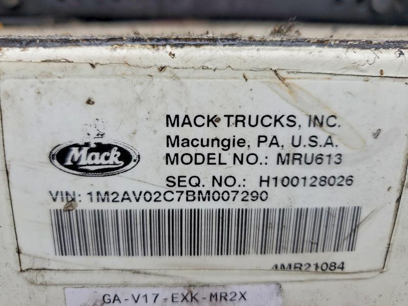 2011 Mack 600 MRU600