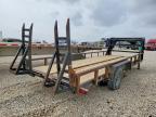 2010 Lamar Trailers Trailer