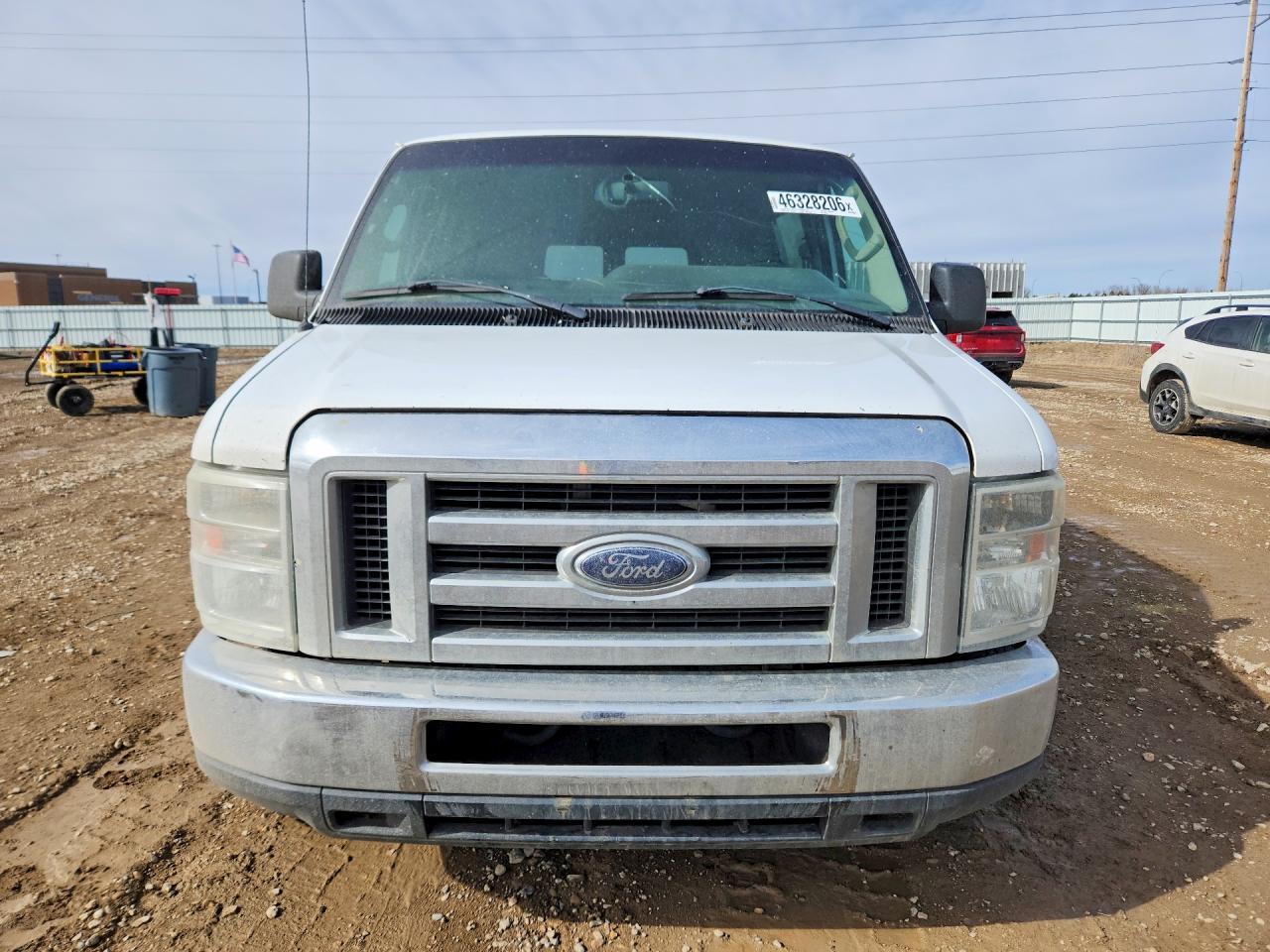 2012 Ford Econoline E350 Super Duty Wagon
