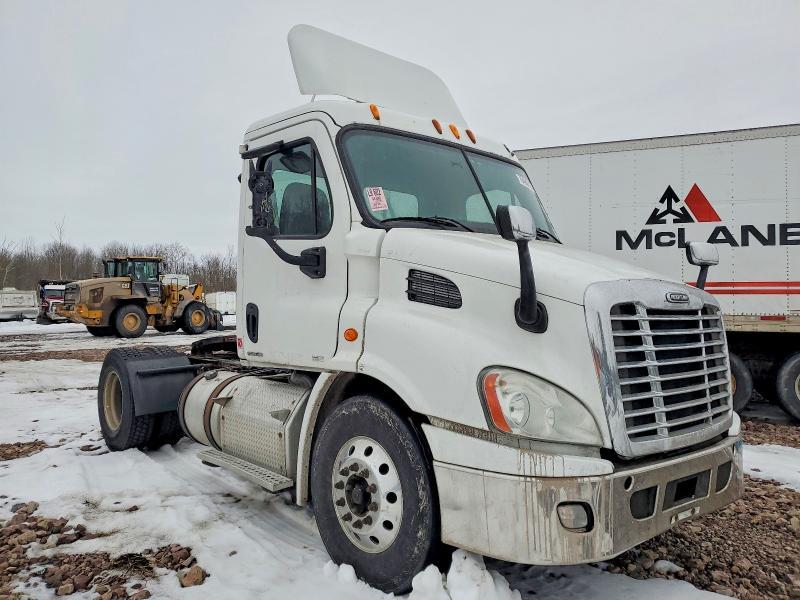 2012 Freigliner 2012 Freightliner Cascadia Semi Truck