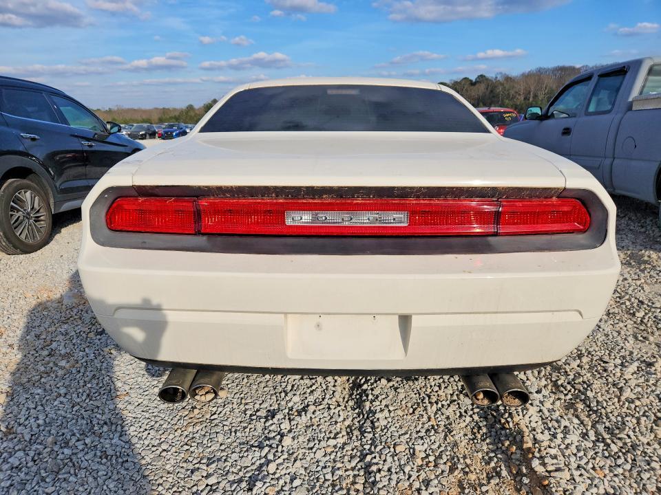 2010 Dodge Challenger se