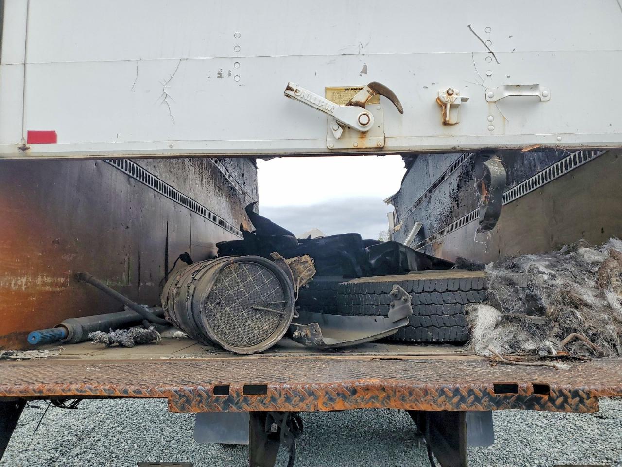 2021 Freigliner 2021 Freightliner Business Class M2 BOX Truck